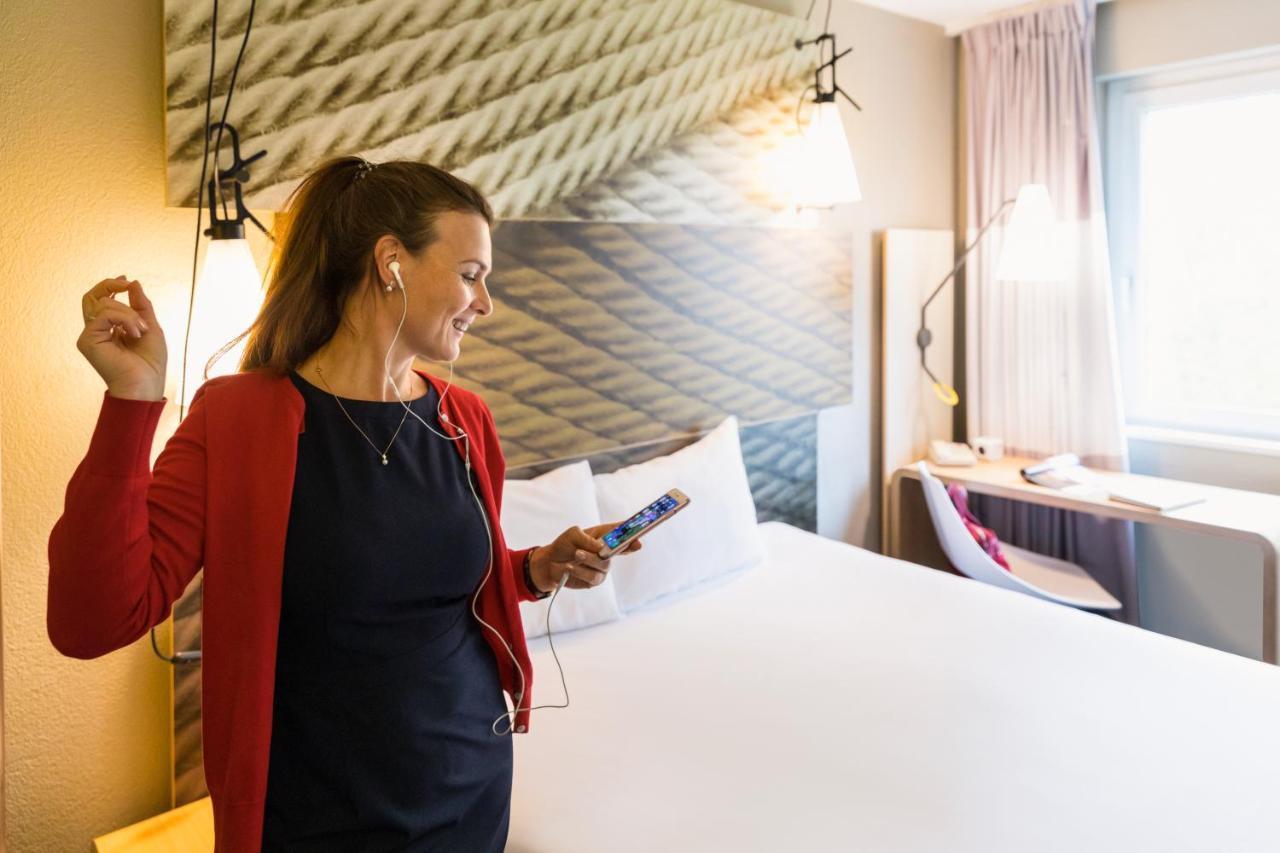 Ibis Paris Rueil Malmaison Екстер'єр фото
