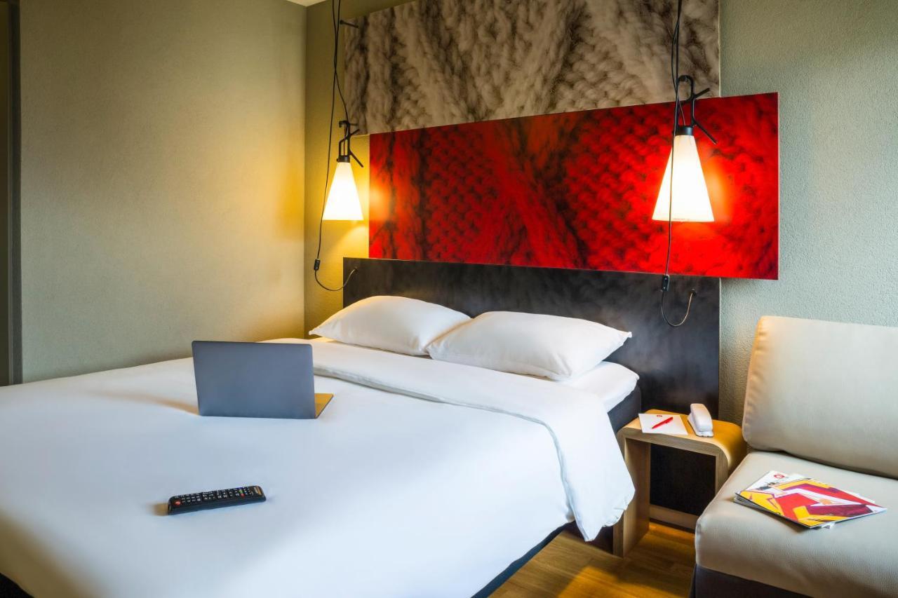 Ibis Paris Rueil Malmaison Екстер'єр фото
