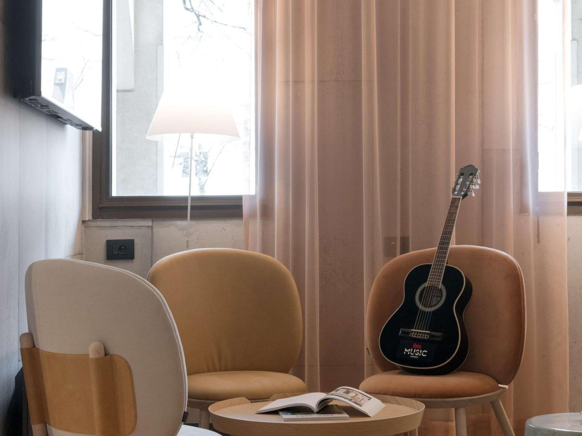 Ibis Paris Rueil Malmaison Екстер'єр фото