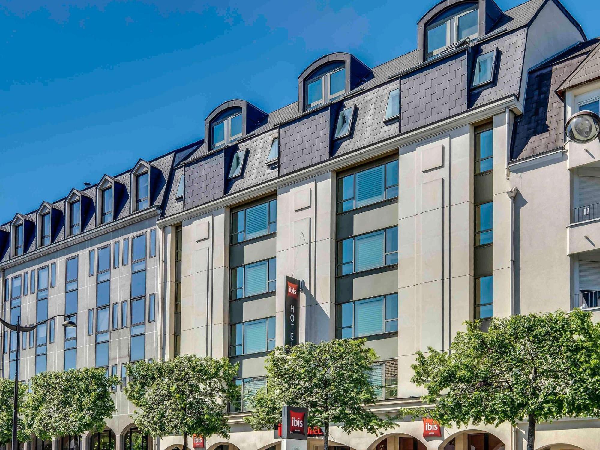 Ibis Paris Rueil Malmaison Екстер'єр фото