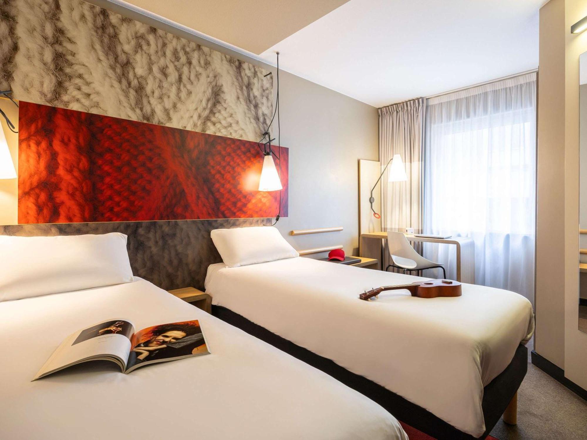 Ibis Paris Rueil Malmaison Екстер'єр фото